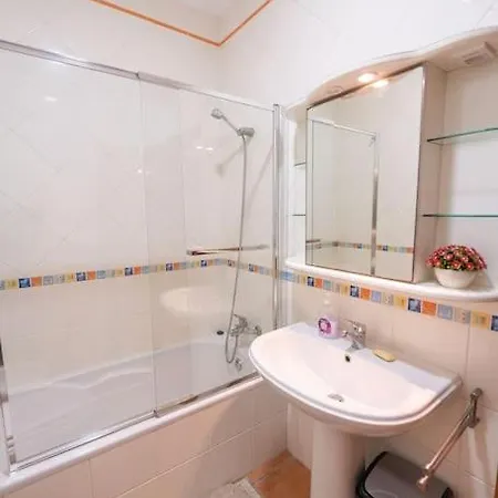 아파트 De Mira - T2 *